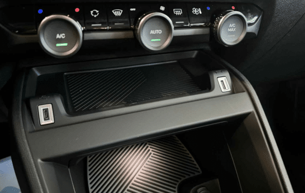 citroen-c4-1-2-hybride-145ch-business-e-dcs6 - 1022114713