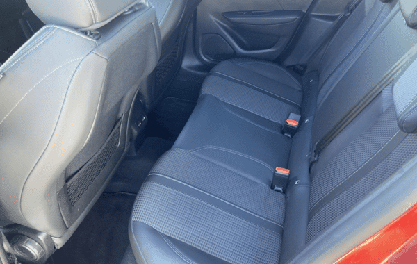 peugeot-208-1-5-bluehdi-100ch-s-s-gt - 1022144713