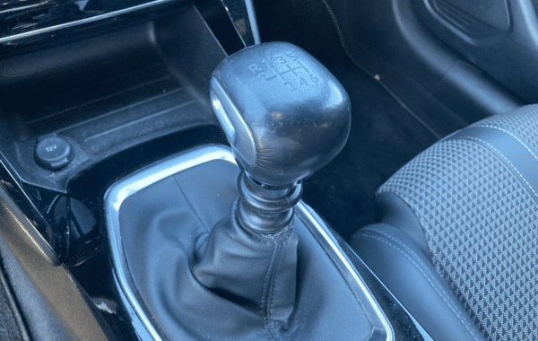peugeot-208-1-5-bluehdi-100ch-s-s-gt - 1022144713