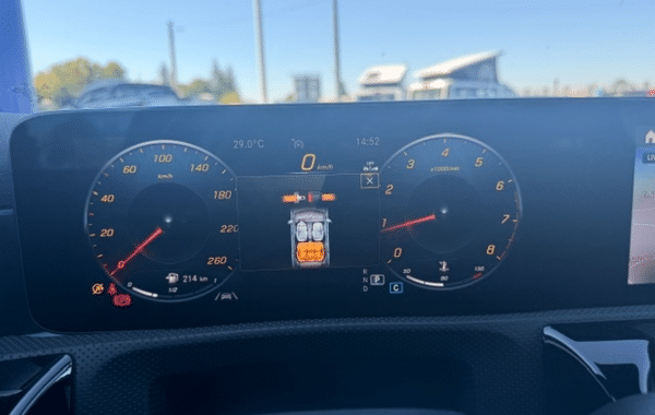 mercedes-classe-a-200-163ch-amg-line-7g-dct-9cv - 1022184713
