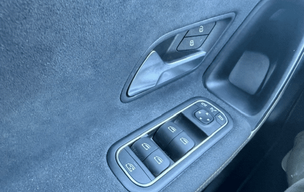 mercedes-classe-a-200-163ch-amg-line-7g-dct-9cv - 1022184713
