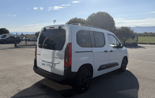 citroen-berlingo-taille-m-1-5-bluehdi-130ch-s-s-max-eat8-5-places - 1022194713