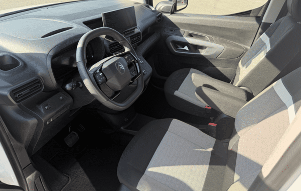 citroen-berlingo-taille-m-1-5-bluehdi-130ch-s-s-max-eat8-5-places - 1022194713