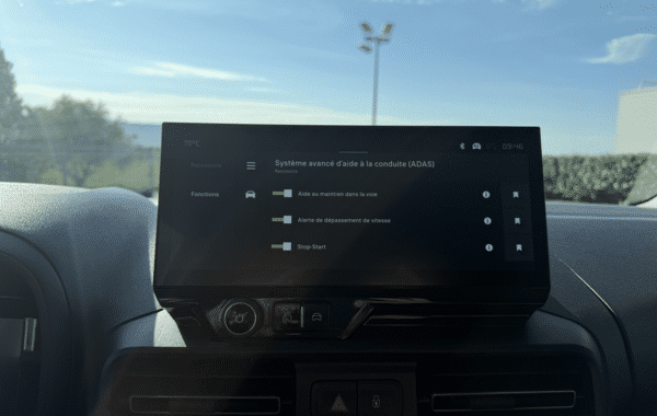 citroen-berlingo-taille-m-1-5-bluehdi-130ch-s-s-max-eat8-5-places - 1022194713
