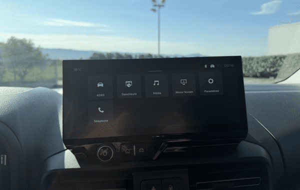 citroen-berlingo-taille-m-1-5-bluehdi-130ch-s-s-max-eat8-5-places - 1022194713