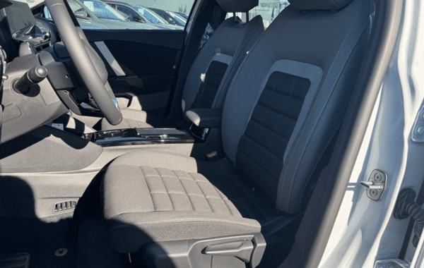 citroen-c4-1-2-hybride-145ch-business-e-dcs6 - 1022424713