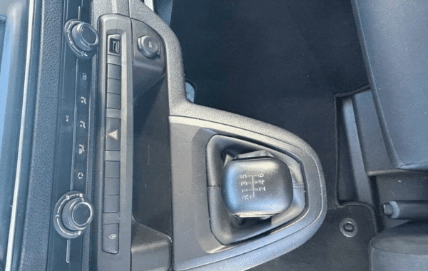 toyota-proace-combi-medium-2-0-140-d-4d-dynamic-rc23 - 1022534713