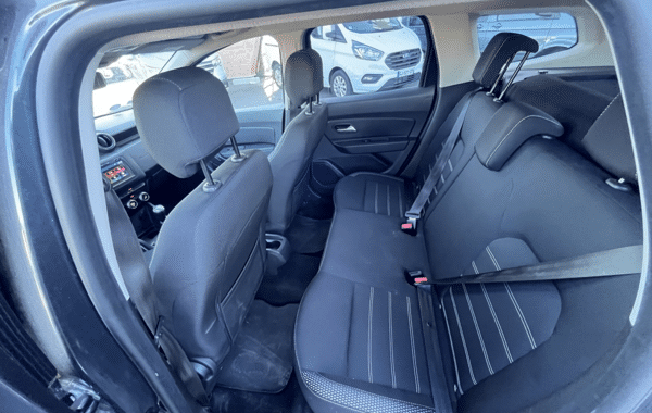 dacia-duster-1-3-tce-150ch-fap-prestige-135g-4x2-19 - 1022564713