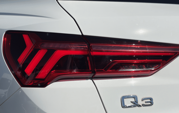 audi-q3-35-tdi-150ch-s-line-s-tronic-7 - 1023294713
