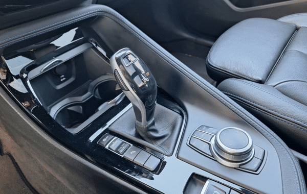 bmw-x1-f48-sdrive18da-150ch-m-sport - 1023494713