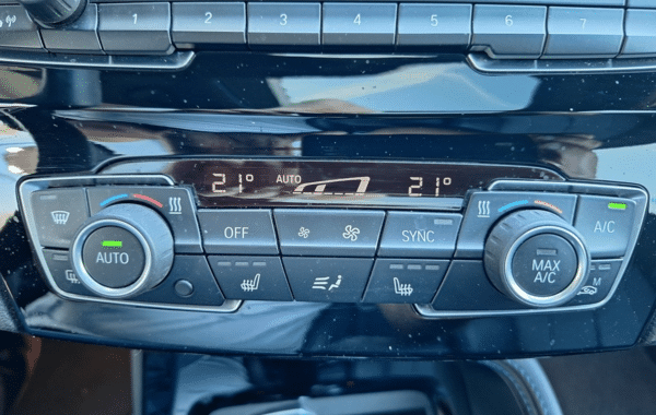 bmw-x1-f48-sdrive18da-150ch-m-sport - 1023494713