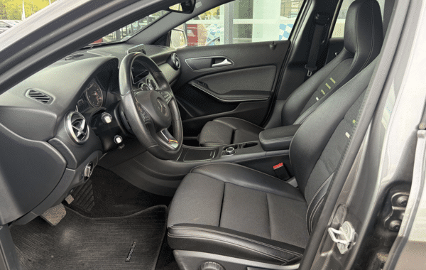 mercedes-classe-a-200-d-sport-edition-7g-dct - 1023624713