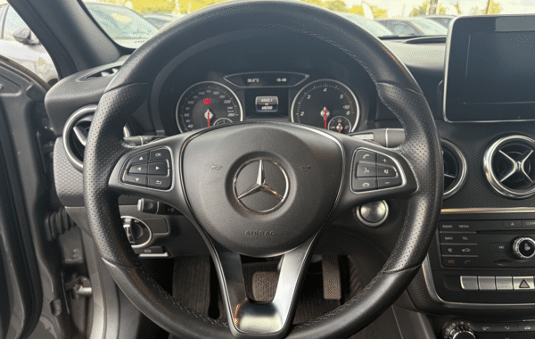mercedes-classe-a-200-d-sport-edition-7g-dct - 1023624713