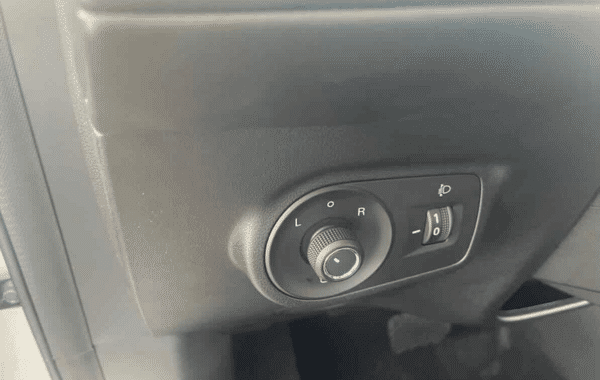 mg-motor-zs-1-5-hybrid-197ch-luxury - 1024474713