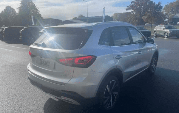 mg-motor-zs-1-5-hybrid-197ch-luxury - 1024474713