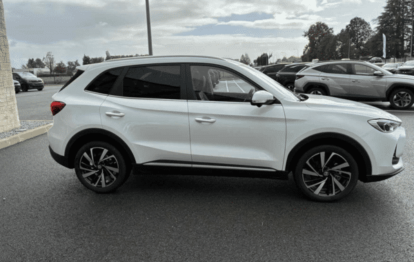 mg-motor-zs-1-5-hybrid-197ch-luxury - 1024604713