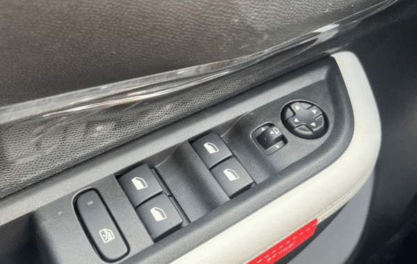 citroen-c3-aircross-1-2-hybride-145ch-max-e-dcs6 - 1024944713