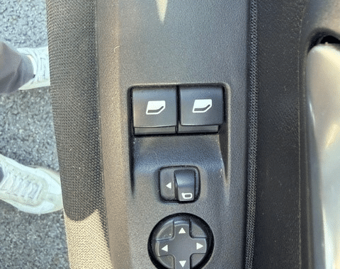 peugeot-208-1-5-bluehdi-100ch-s-s-active - 1025464713