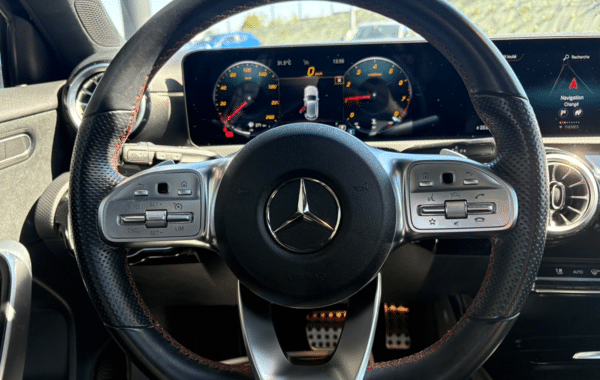 mercedes-classe-a-200-163ch-amg-line-7g-dct-9cv - 1025734713