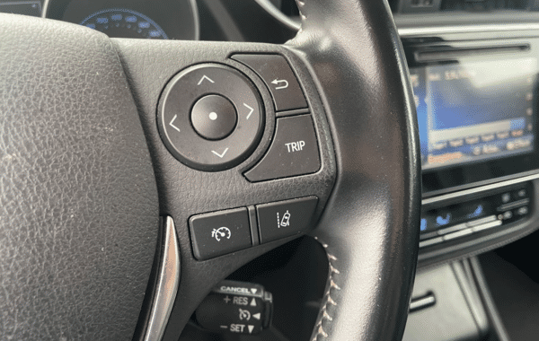 toyota-auris-1-2-turbo-116ch-design - 1025764713