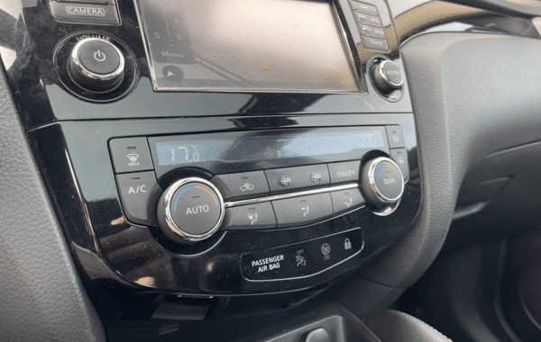 nissan-qashqai-1-6-dci-130ch-tekna - 1025864713