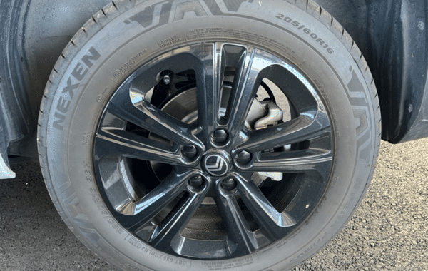 citroen-berlingo-taille-m-1-5-bluehdi-130ch-s-s-max-eat8-5-places - 1026034713