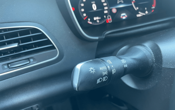 renault-megane-iv-estate-1-5-blue-dci-115ch-techno - 1026144713