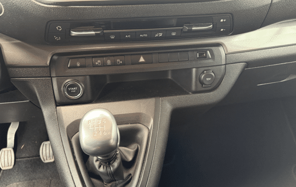 citroen-spacetourer-m-bluehdi-150ch-business-s-s-e6-d-temp - 1026174713