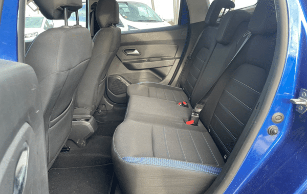 dacia-duster-1-5-blue-dci-115ch-15-ans-4x2-20 - 1026294713
