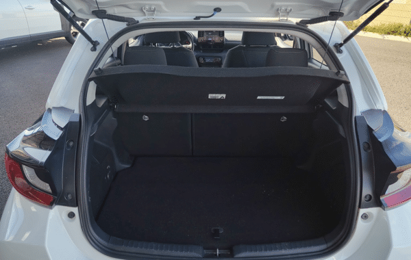 toyota-yaris-116h-france-5p - 1026334713