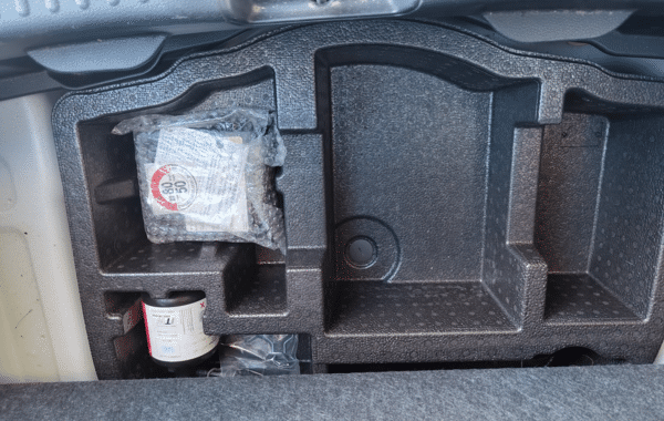 toyota-yaris-116h-france-5p - 1026334713