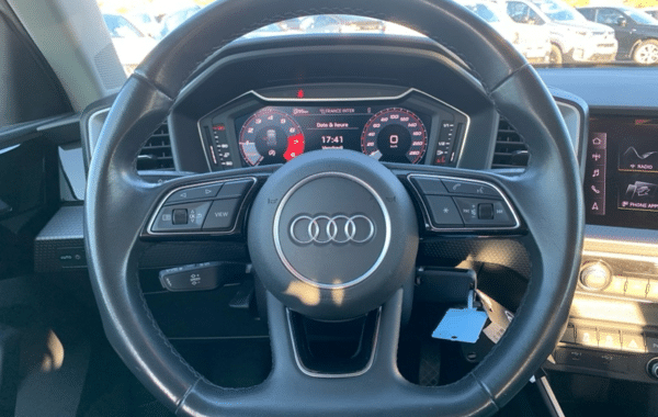 audi-a1-sportback-30-tfsi-110ch-s-line - 1026384713