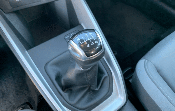 audi-a1-sportback-30-tfsi-110ch-s-line - 1026384713
