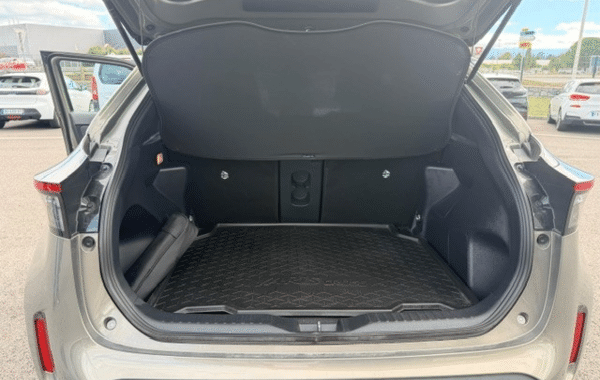 toyota-yaris-cross-116h-design-my21 - 1026504713