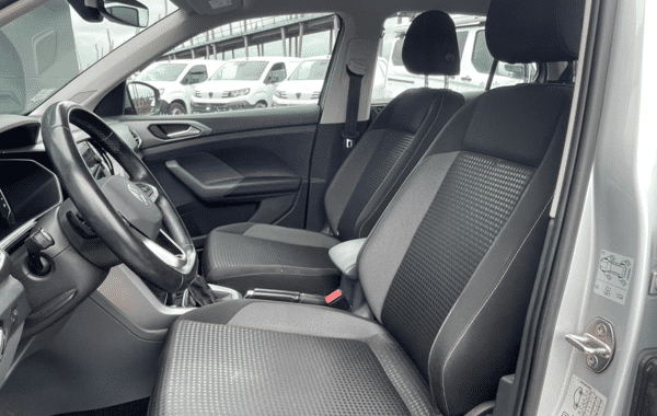 volkswagen-t-cross-1-0-tsi-110ch-active-dsg7 - 1027804713