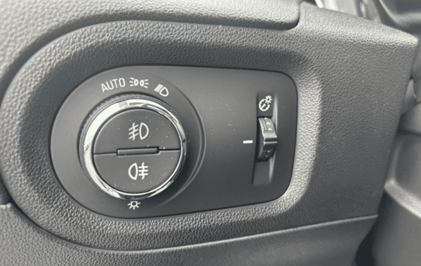 opel-grandland-x-1-5-d-130ch-ultimate-bva - 1027854713