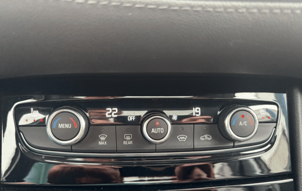 opel-grandland-x-1-5-d-130ch-ultimate-bva - 1027854713