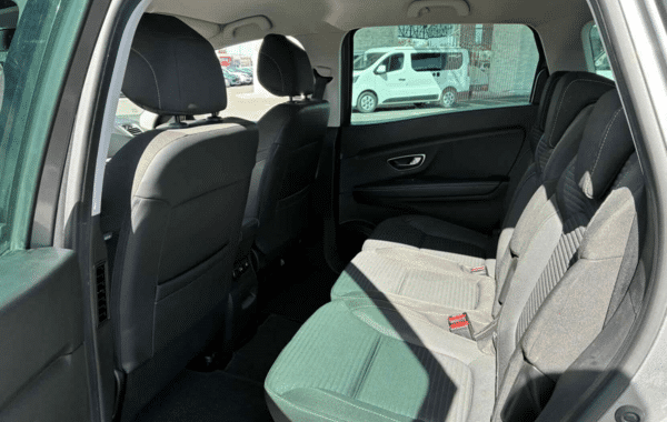 renault-grand-scenic-iv-1-7-blue-dci-120ch-intens - 1028064713