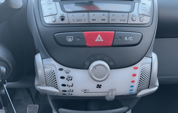 toyota-aygo-1-0-vvt-i-68ch-confort-5p - 1028814713