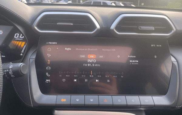 mg-motor-zs-1-5-hybrid-197ch-luxury - 1029944713