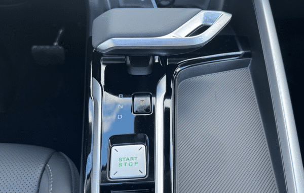 mg-motor-zs-1-5-hybrid-197ch-luxury - 1030034713