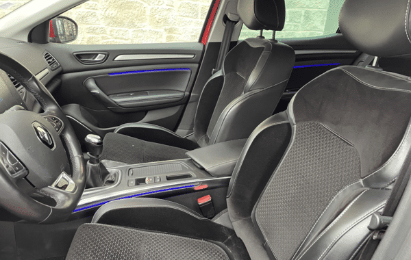 renault-megane-iv-1-5-blue-dci-115ch-intens - 1031314713
