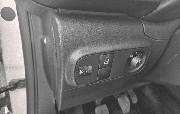 citroen-c3-ste-1-2-puretech-82ch-s-s-feel-nav-e6-d - 1031524713