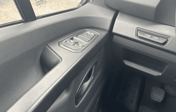 renault-trafic-iii-combi-l2-2-0-blue-dci-150ch-s-s-zen-9-places - 1031584713