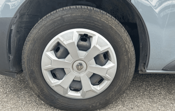 renault-trafic-iii-combi-l2-2-0-blue-dci-150ch-s-s-zen-9-places - 1031584713