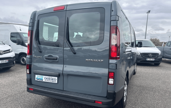 renault-trafic-iii-combi-l2-2-0-blue-dci-150ch-s-s-zen-9-places - 1031584713