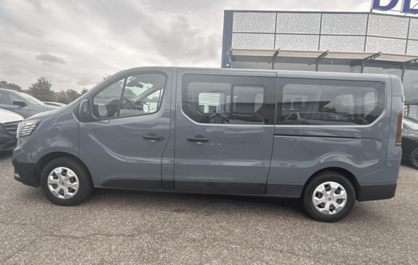 renault-trafic-iii-combi-l2-2-0-blue-dci-150ch-s-s-zen-9-places - 1031584713