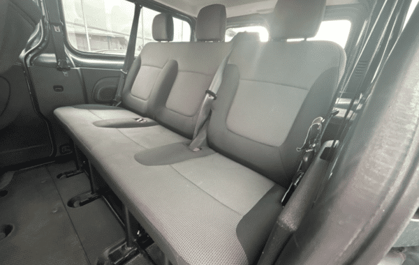 renault-trafic-iii-combi-l2-2-0-blue-dci-150ch-s-s-zen-9-places - 1031584713