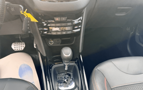 peugeot-2008-1-2-puretech-130ch-e6-c-gt-line-s-s-eat6 - 1031824713