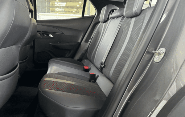 peugeot-2008-1-2-puretech-130ch-s-s-allure - 1032204713